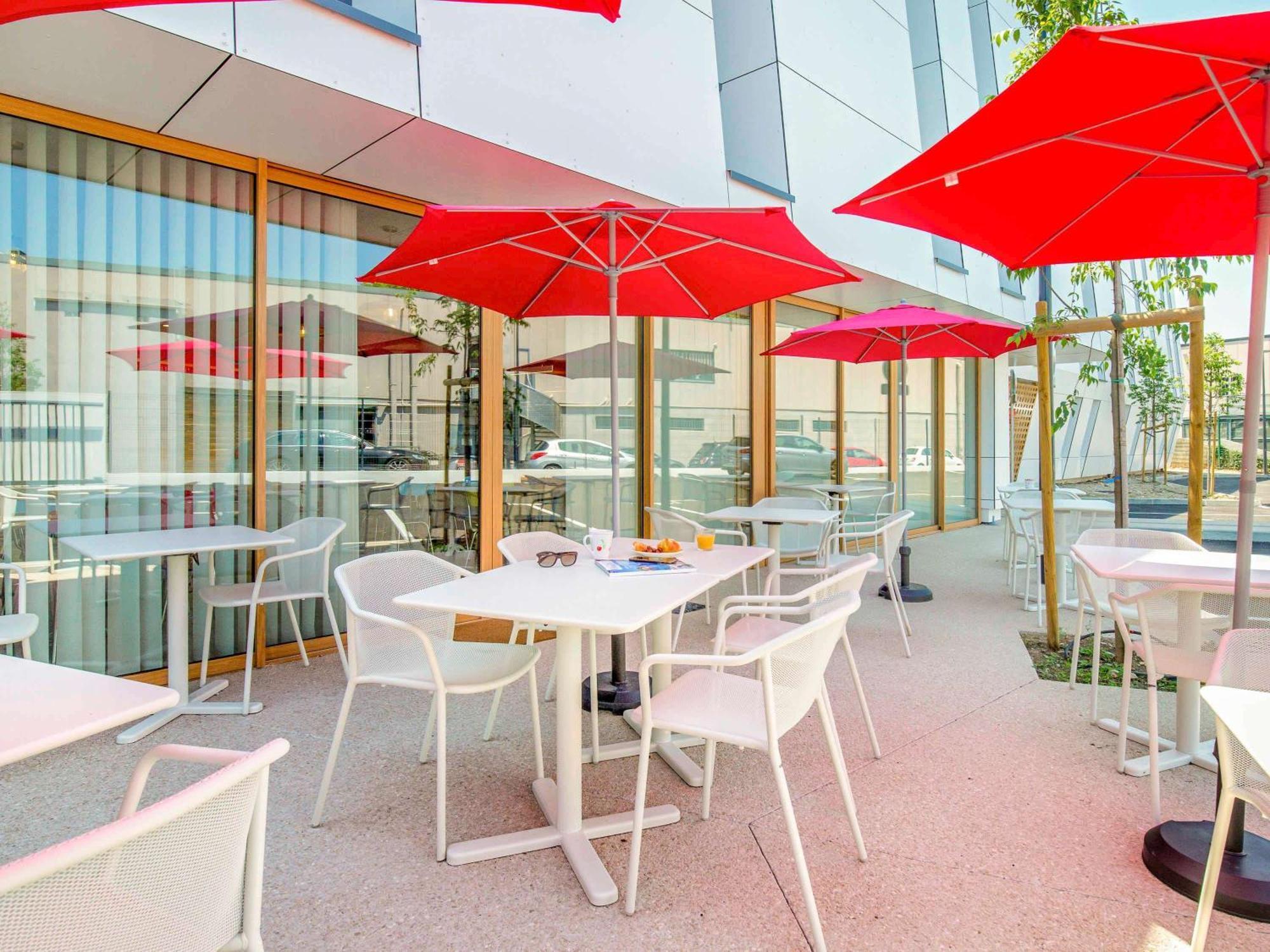 Greet Hotel Salon De Provence Exterior photo
